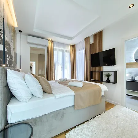 Feriehus Royal Sunset *