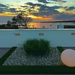 펜션 Royal Sunset