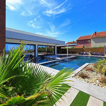 Vakantiehuis Royal Sunset *