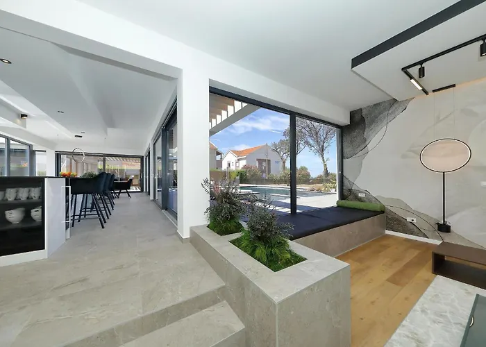 Royal Sunset Затон